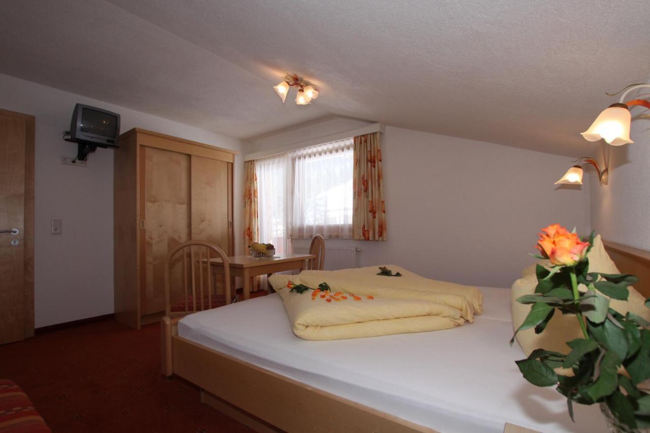 Lechlihof Hotel Ischgl Værelse billede